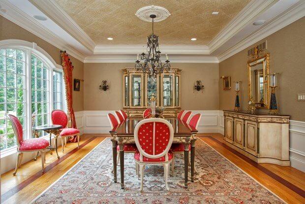 Dining Room Chandeliers That Create Conversation