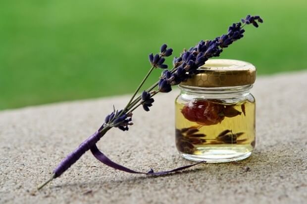 How To Use Essential Oils In Your Home