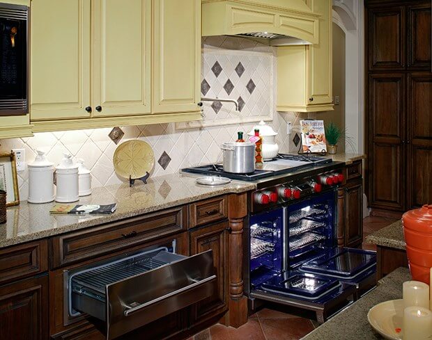 Vintage Kitchen Appliances: Stoves and Ovens
