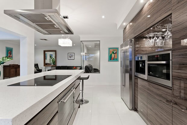 6 Tips To Ensure A Clean & Organized Kitchen Countertop