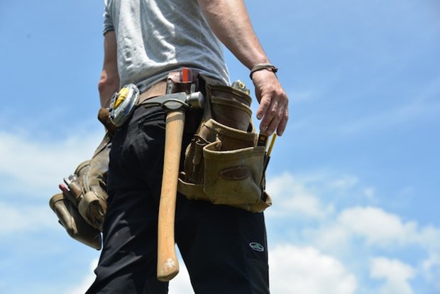 6 Must-Have, Time-Saving Tools For Your DIY Tool Pouch